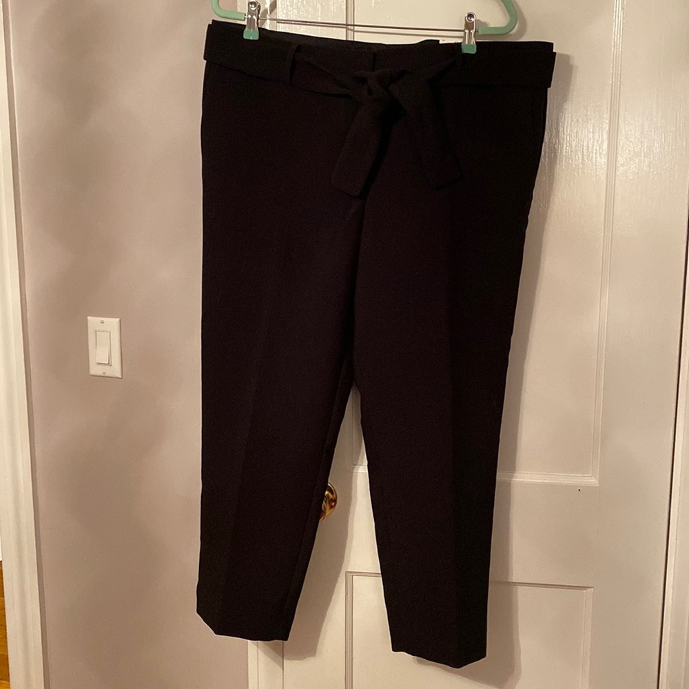 NWT Ann Taylor black ankle pants with tie waist